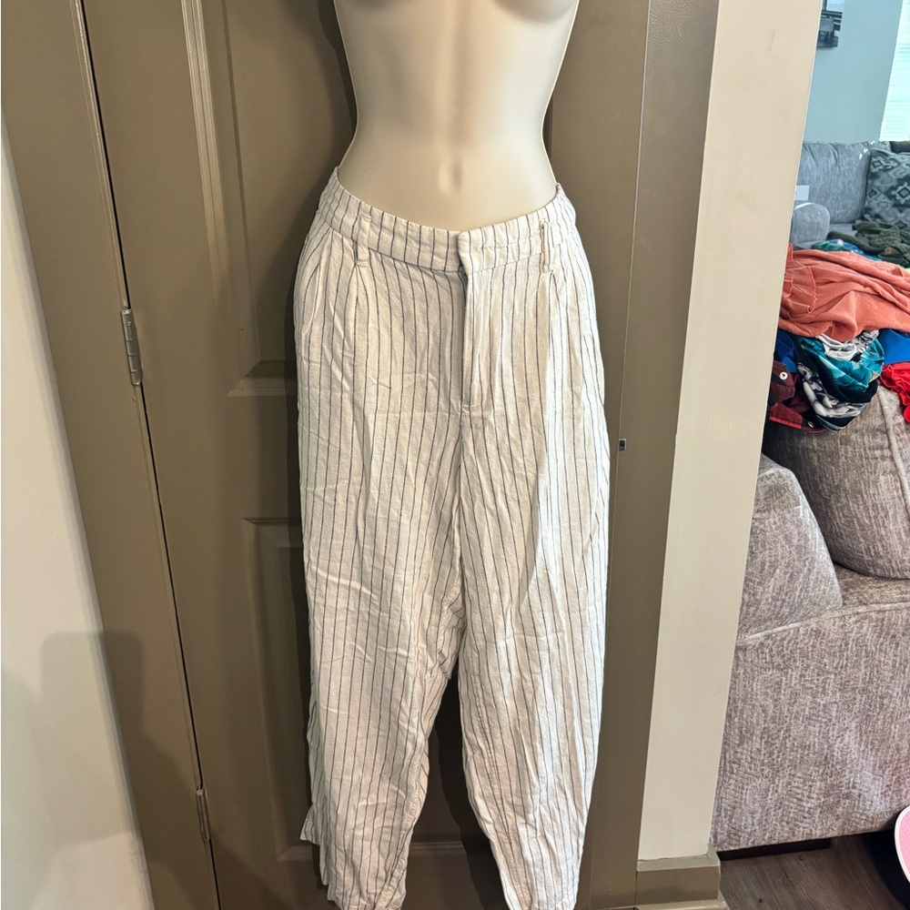 a new day Women's White Striped Chinos